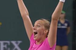 科维托娃重返赛场，锐不可当首场状态出色，曼联观众沸腾！观众掌声雷动(kpl挑战者杯赛程第二轮)