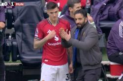  曼联训练开放日，国际比赛日单刀错失引欢呼，法甲在即，球探报告显示潜力